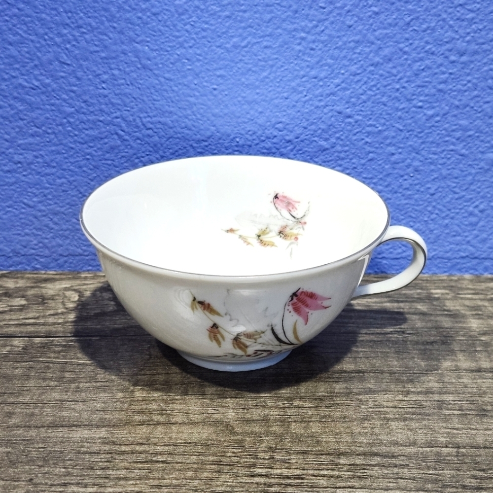 Royal Duchess Fine China Mountain Bell Short Tea Cup Bavaria Germany Vintage